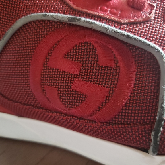 GUCCI RED Canvas Rebound Mid High Top Sneaker - Picture 6 of 16